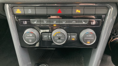 Volkswagen T-Roc 2.0 TDI SEL 5dr Diesel Hatchback